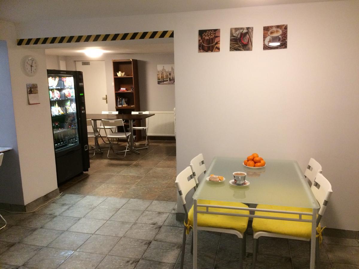 Hophop Noclegi Varsovia Exterior foto